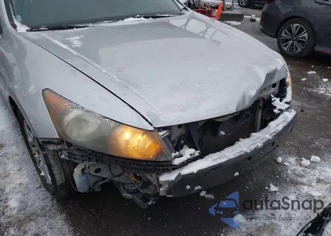 2011 Honda Accord 2.4 Se из США, поврежденный, VIN 1HGCP2F69BA063662